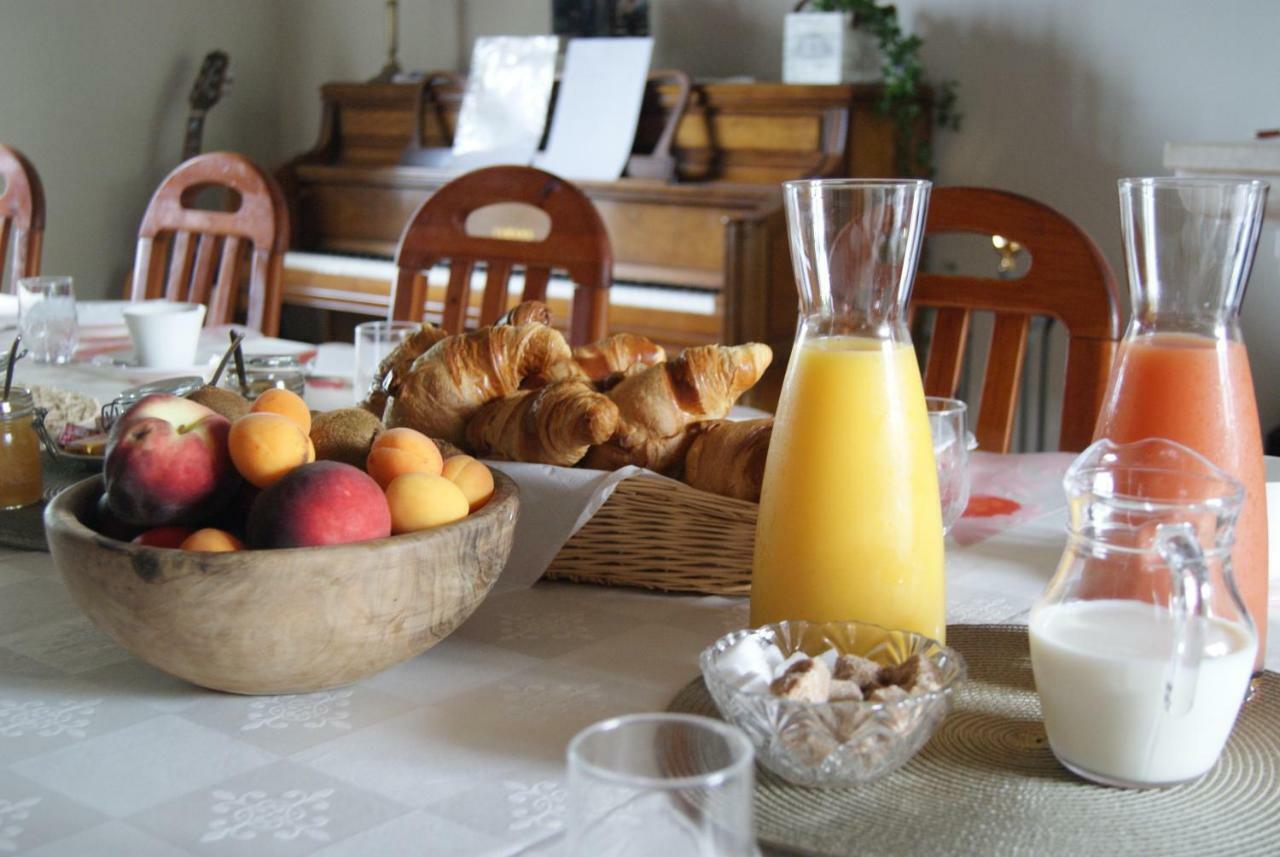 La Bihourderie Bed & Breakfast Azay-sur-Indre Екстериор снимка