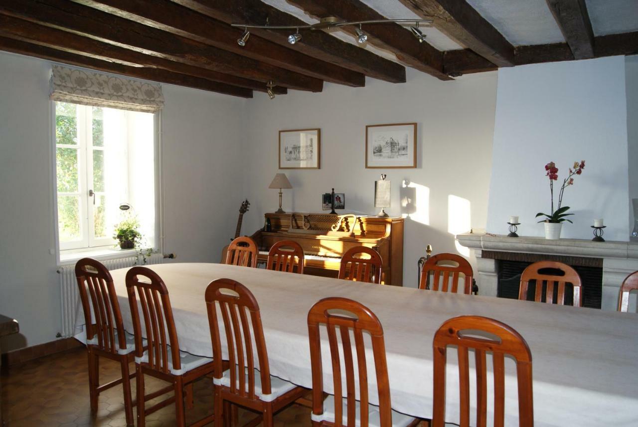 La Bihourderie Bed & Breakfast Azay-sur-Indre Екстериор снимка